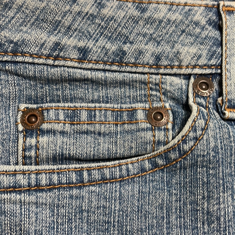 Mossimo 5 pockets crop jeans Size 5 - Picture 6 of 7